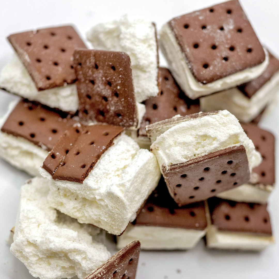 Freeze Dried Vanilla Ice Cream Sandwich - Yum Ice (40g) - BCause